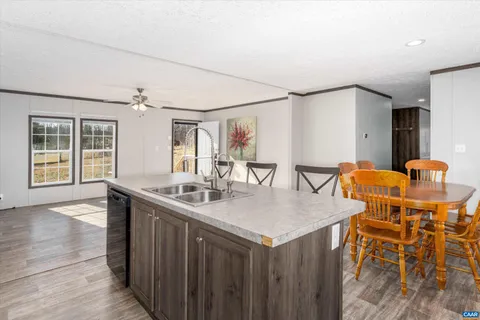 $300,000 | 4433 Spotswood Trail, Barboursville, VA 22923
