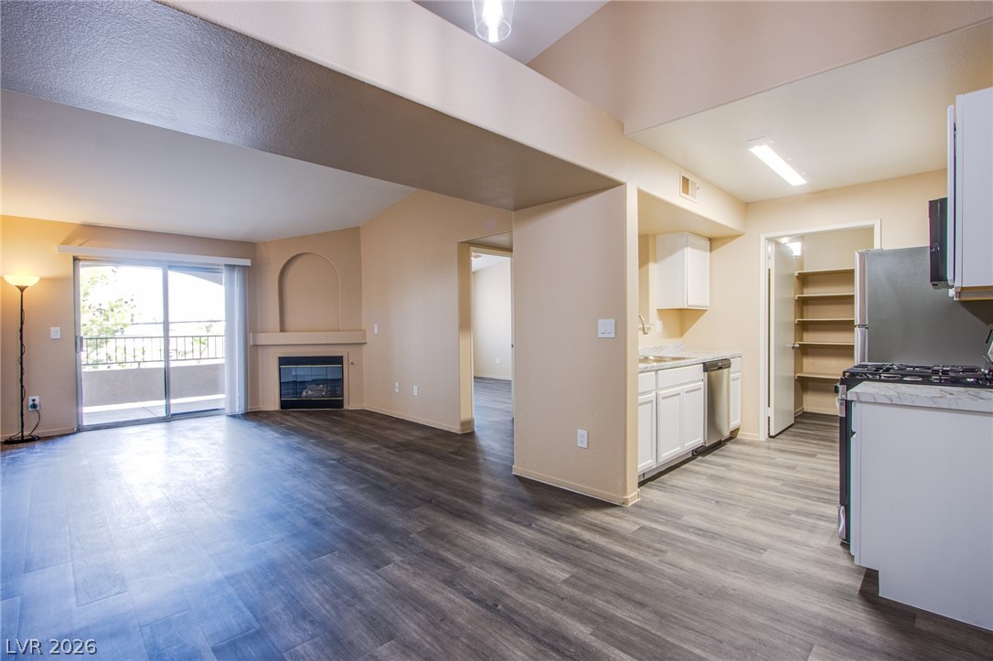7885 West Flamingo Road, Unit 2127 Las Vegas, NV 89147 - Photo 9 of 35