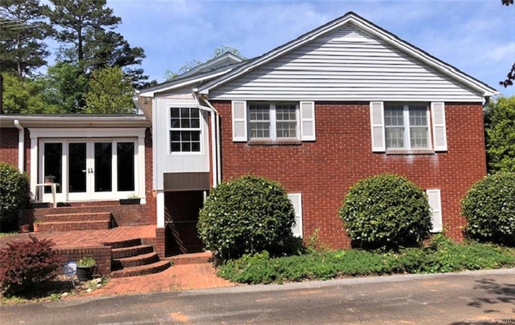 2119 Sipe Road Hickory, NC 28601 - Photo 3 of 23 Gallery Image 3