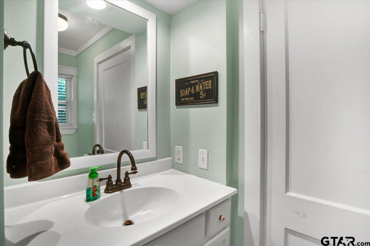 13926 State Highway 64 Tyler, TX 75707 - Photo 15 of 34