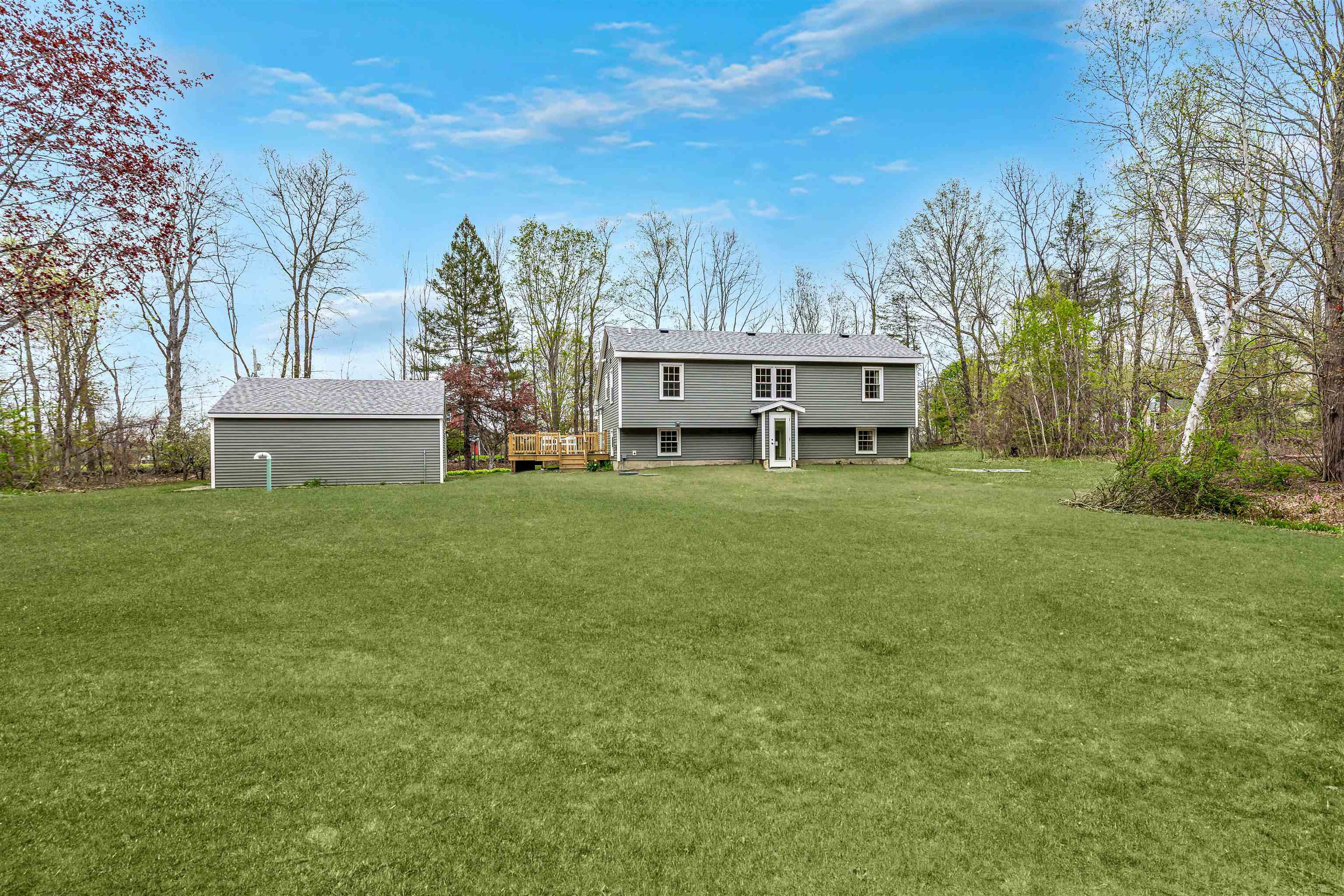 11 Merrimac Road Newton, NH 03858 - Photo 9 of 50