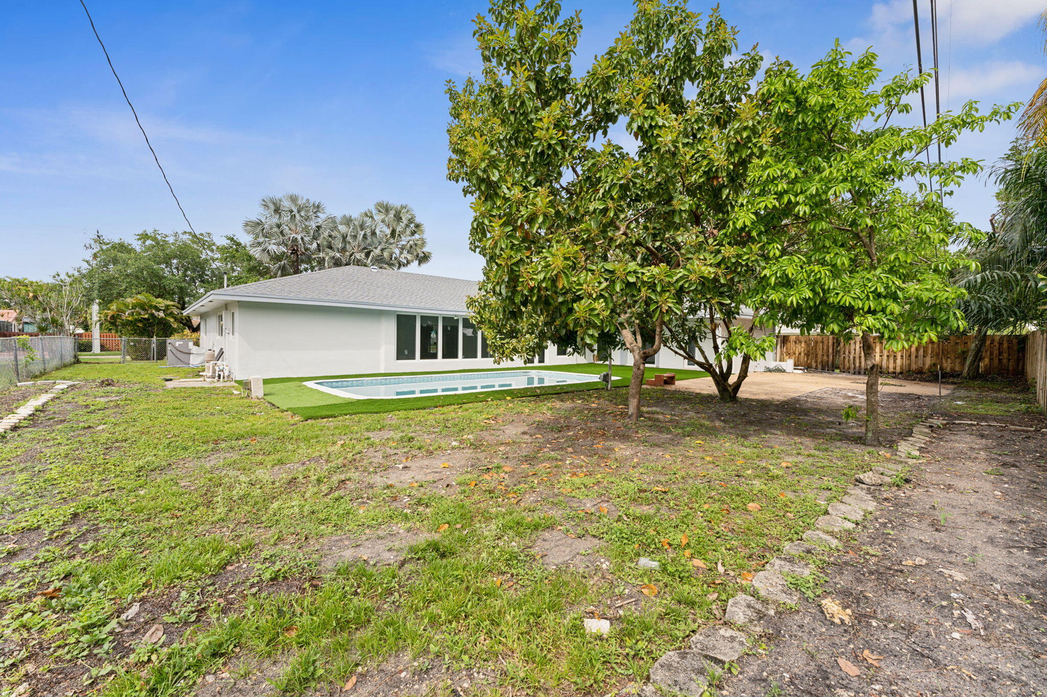 7200 Plantation Road Plantation, FL 33317 - Photo 11 of 55 2-web-or-mls-DSC00669