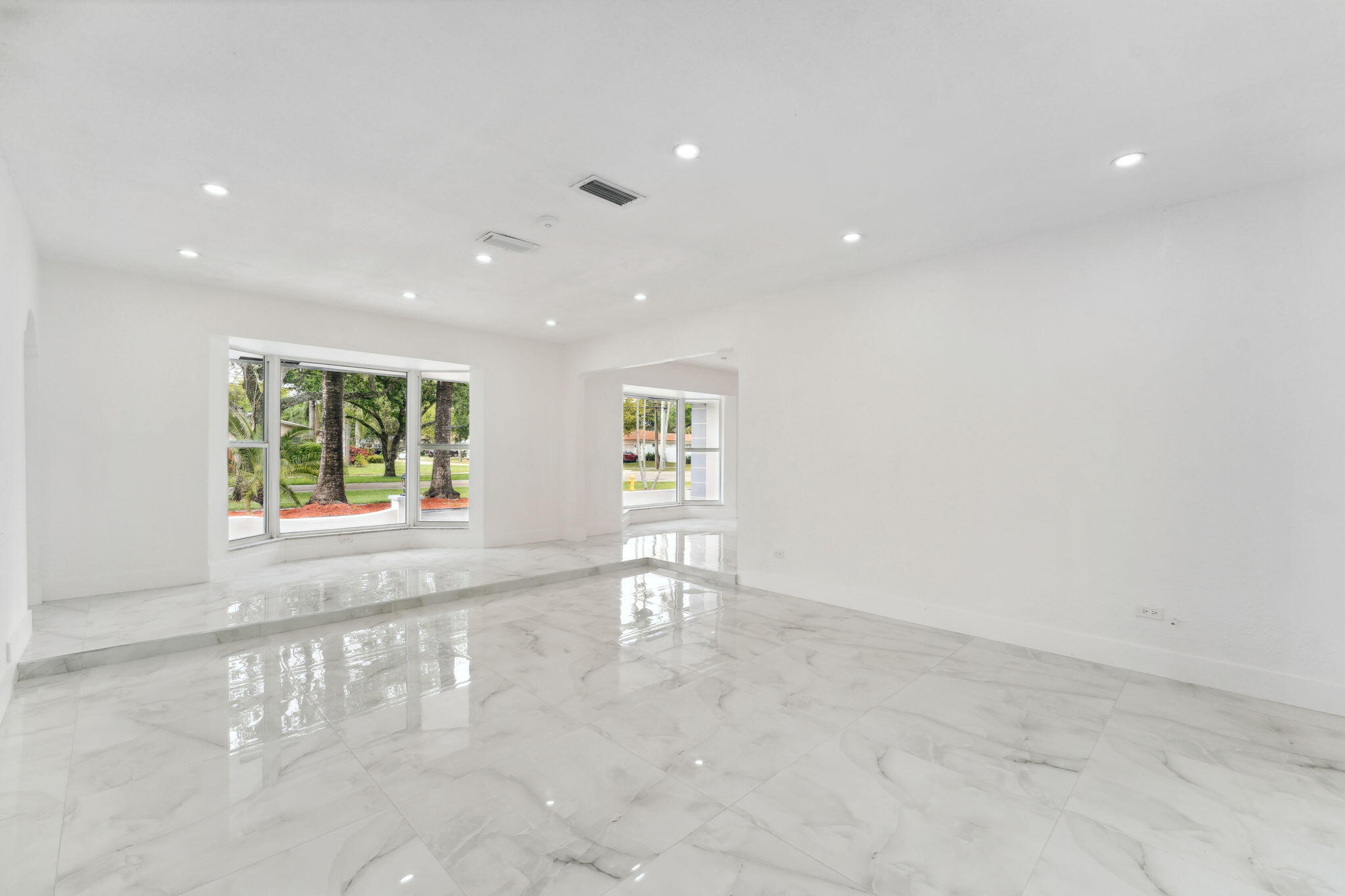 7200 Plantation Road Plantation, FL 33317 - Photo 17 of 55 52-web-or-mls-DSC00564