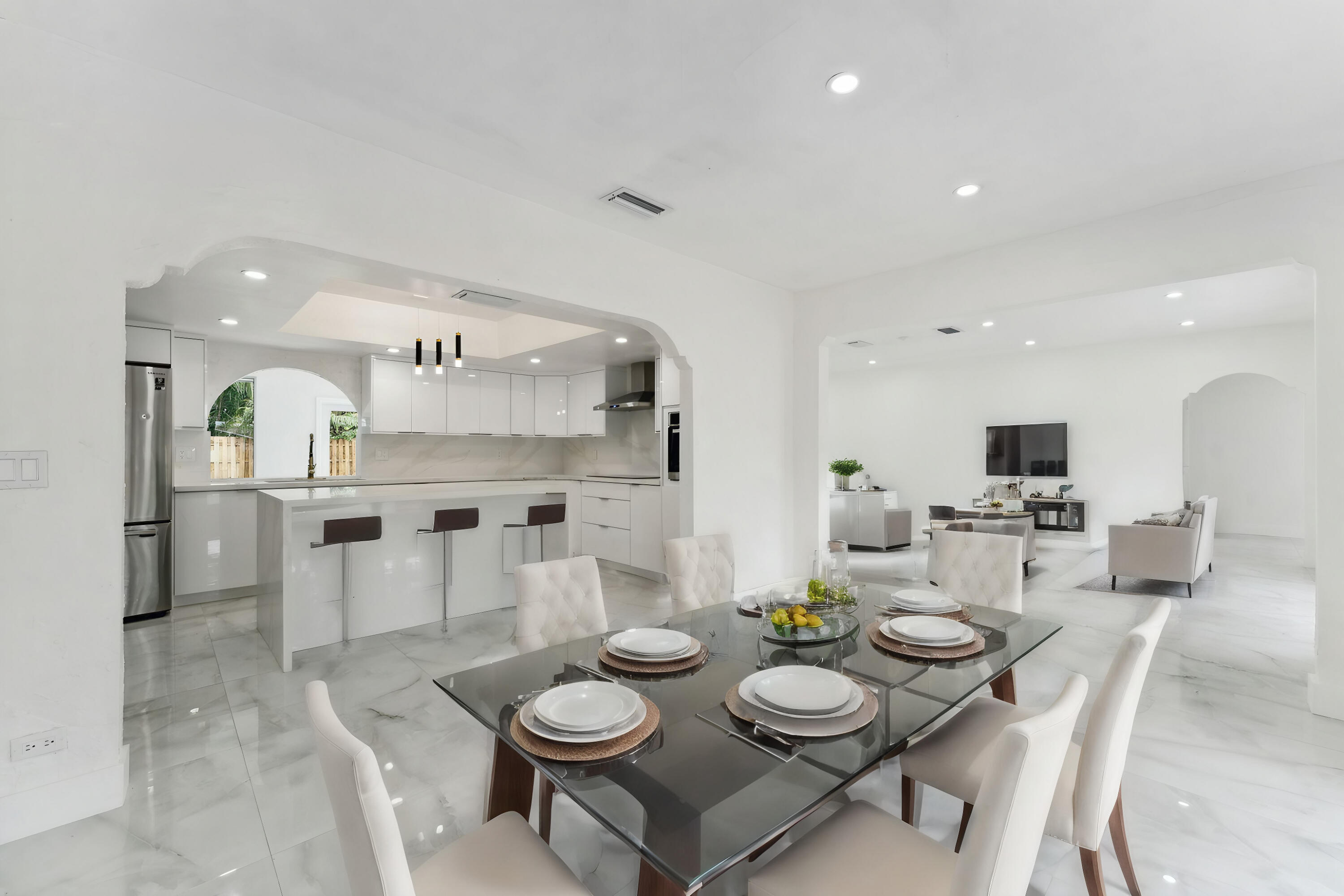 7200 Plantation Road Plantation, FL 33317 - Photo 20 of 55 Virtual Staging AI - 54-web-or-mls-DSC00