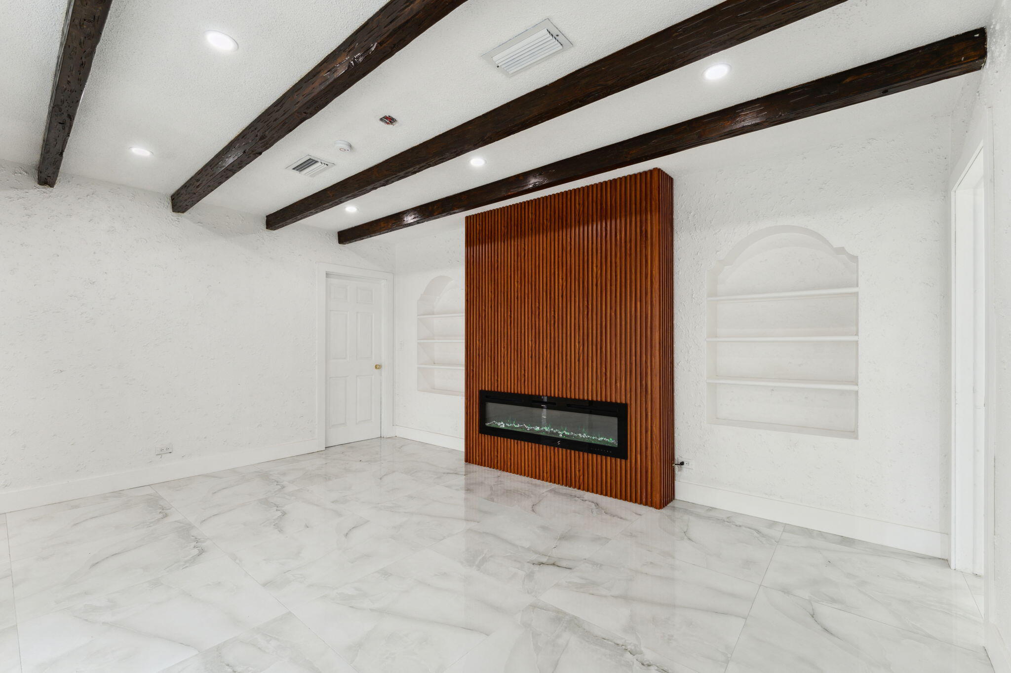 7200 Plantation Road Plantation, FL 33317 - Photo 28 of 55 25-web-or-mls-DSC00627
