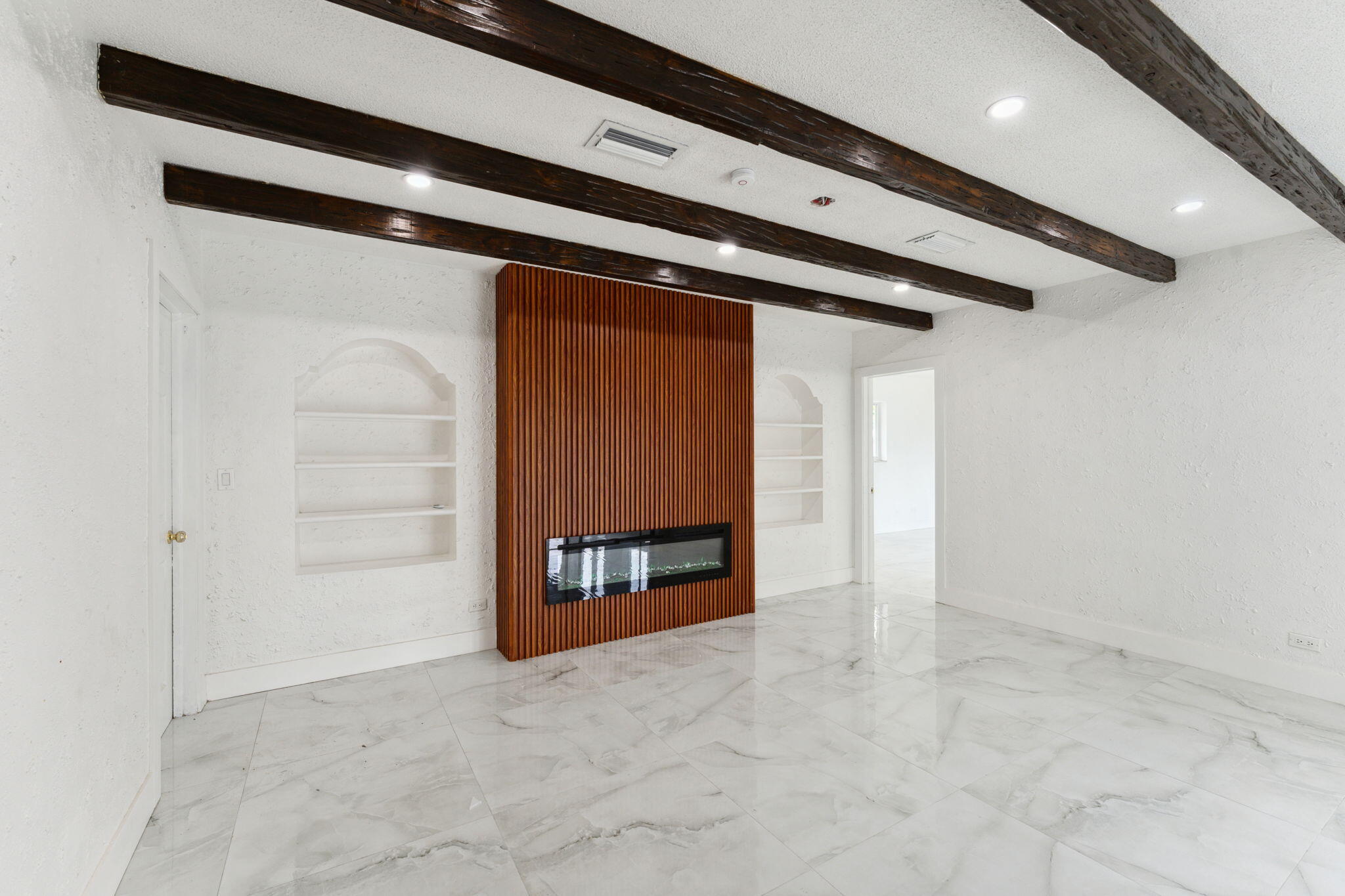 7200 Plantation Road Plantation, FL 33317 - Photo 29 of 55 24-web-or-mls-DSC00611