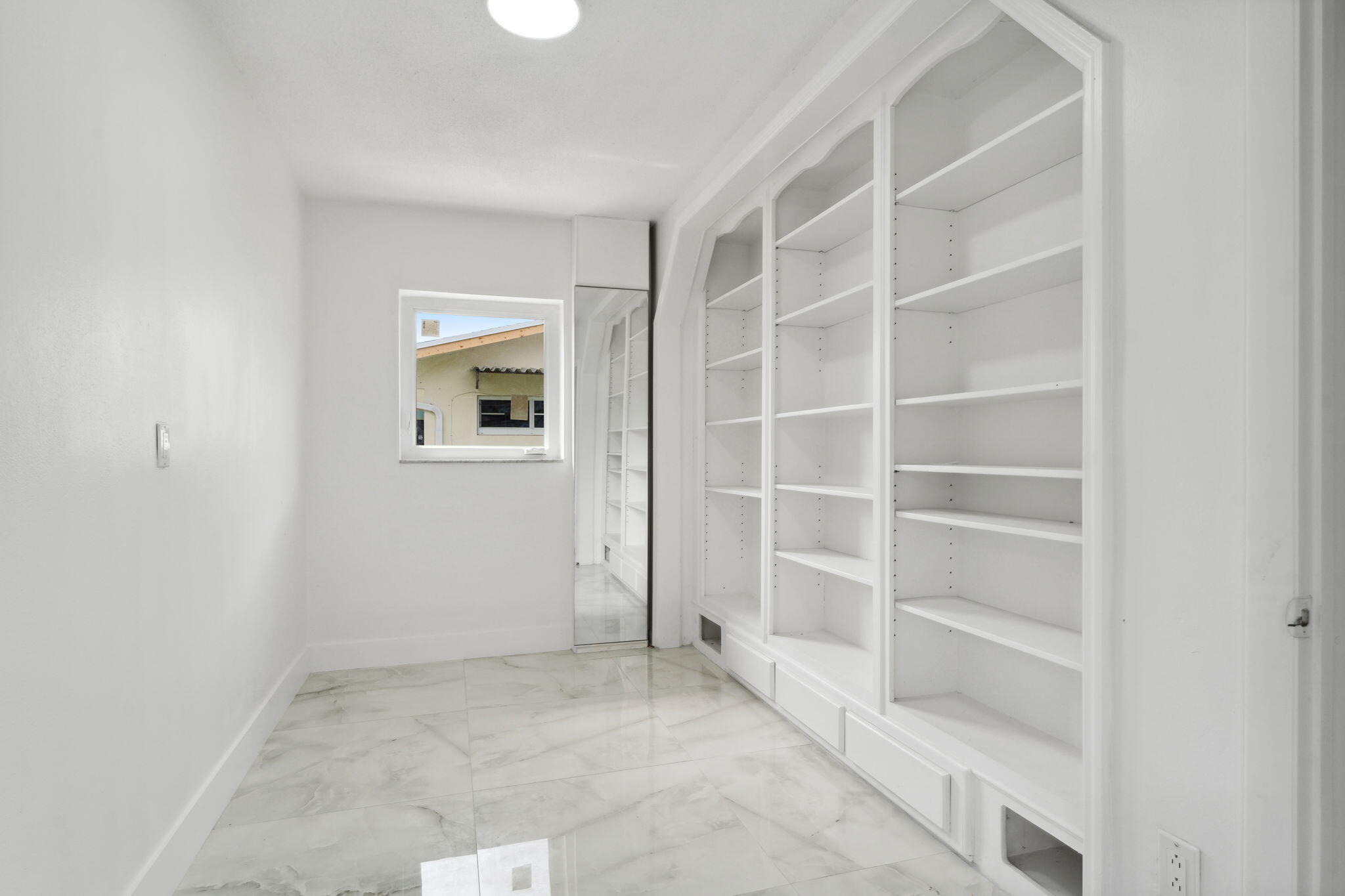 7200 Plantation Road Plantation, FL 33317 - Photo 41 of 55 41-web-or-mls-DSC00677