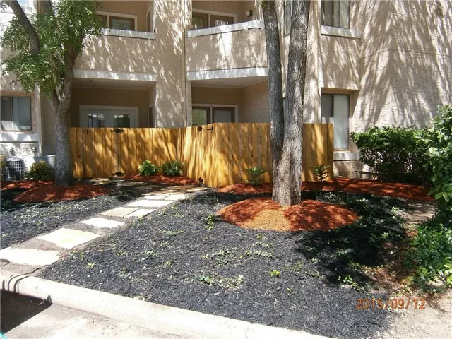 $1,150 | 5550 Spring Valley Road, Unit G12, Dallas, TX 75254