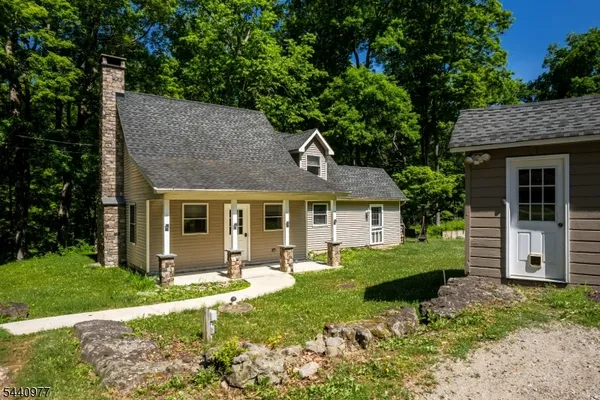 $2,200 | 4 Gordon Lane, Blairstown, NJ 07825