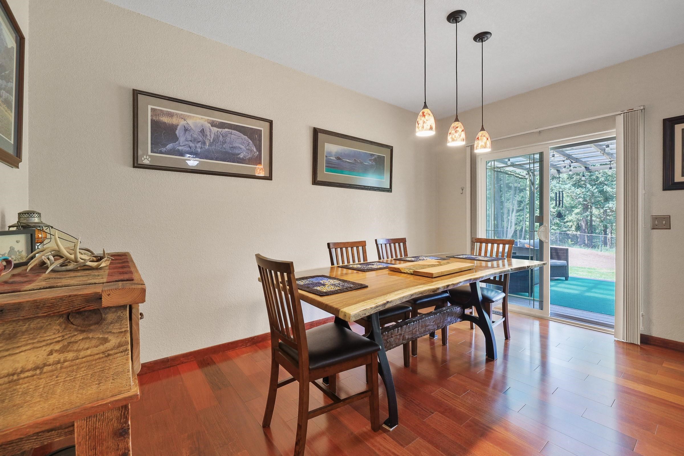 6920 North Harvard Road Newman Lake, WA 99025 - Photo 14 of 43