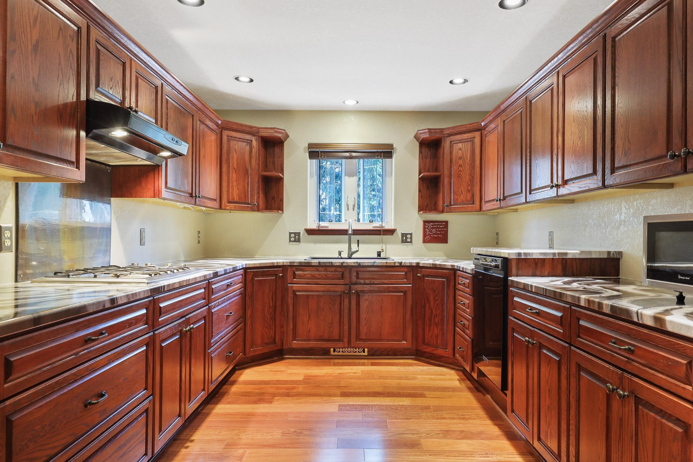 6920 North Harvard Road Newman Lake, WA 99025 - Photo 17 of 43