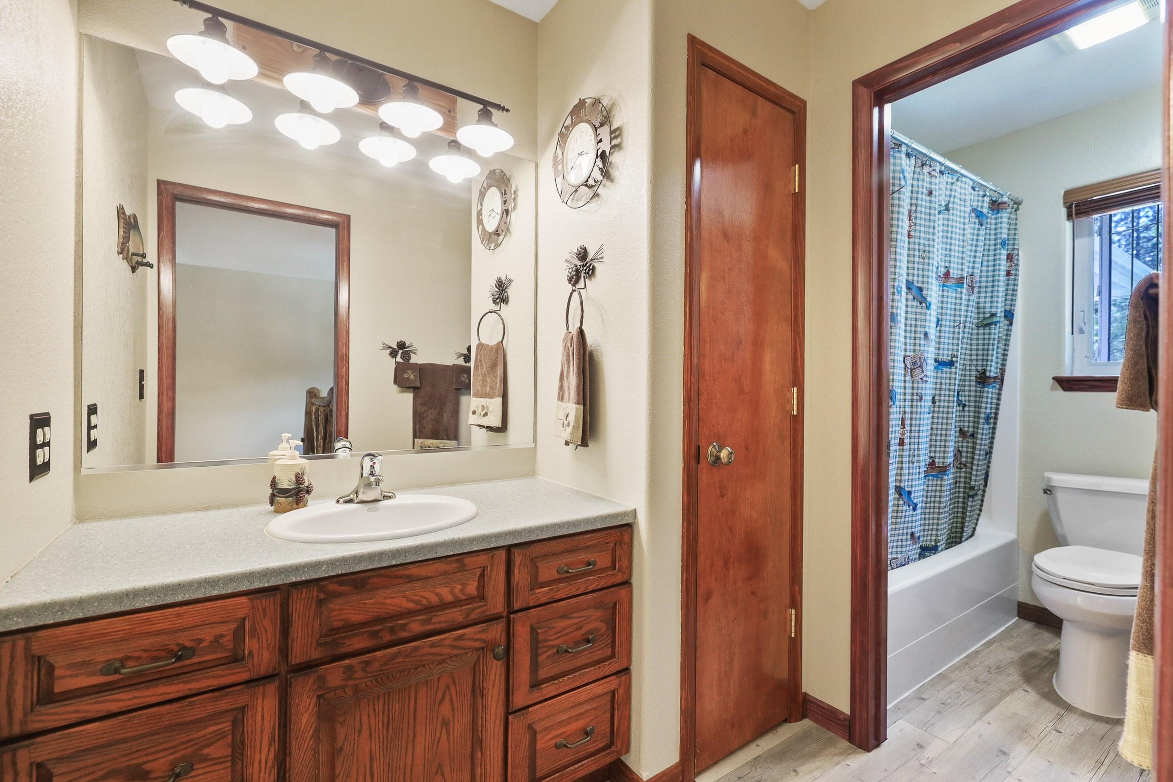 6920 North Harvard Road Newman Lake, WA 99025 - Photo 28 of 43