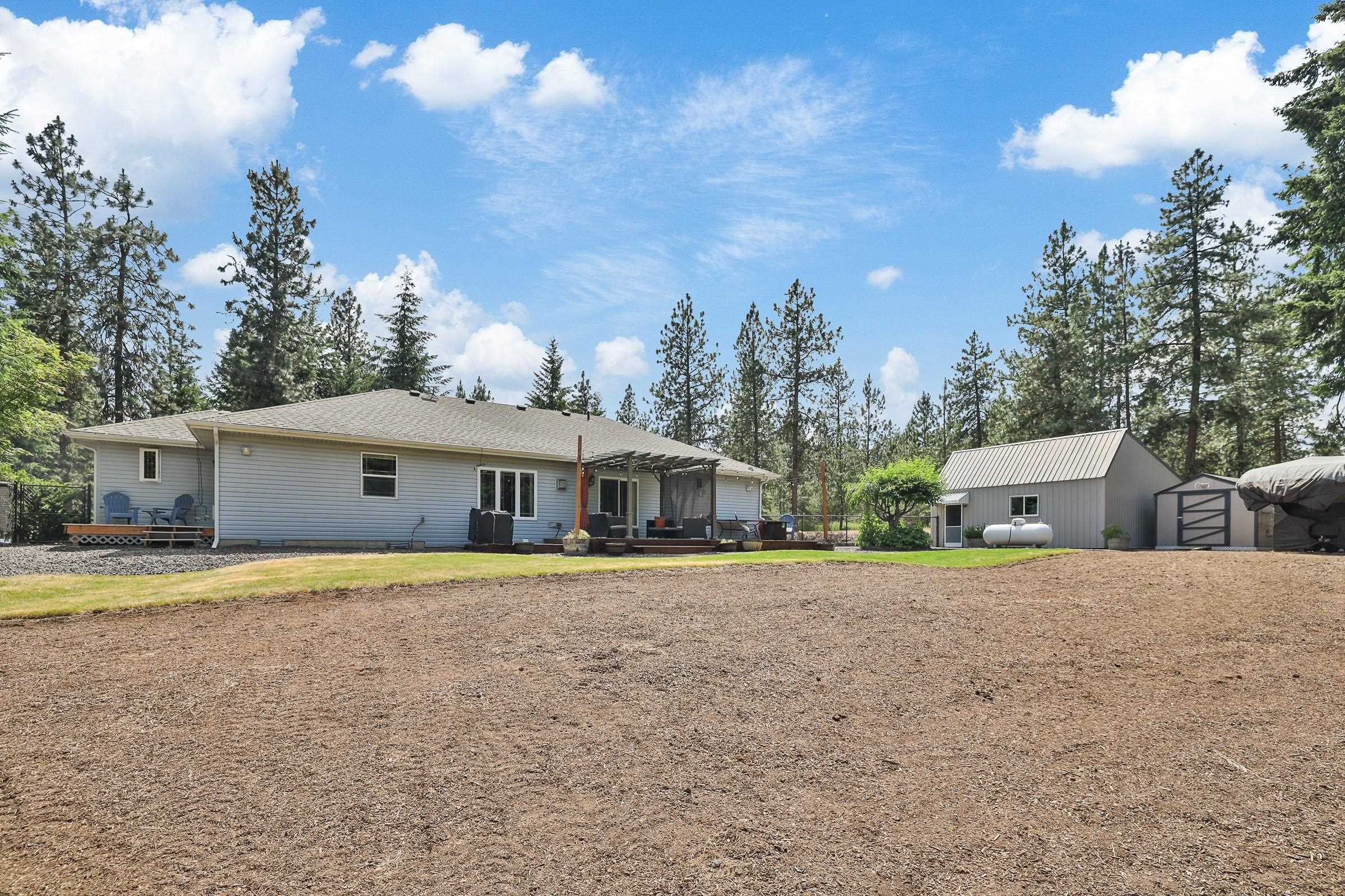 6920 North Harvard Road Newman Lake, WA 99025 - Photo 37 of 43