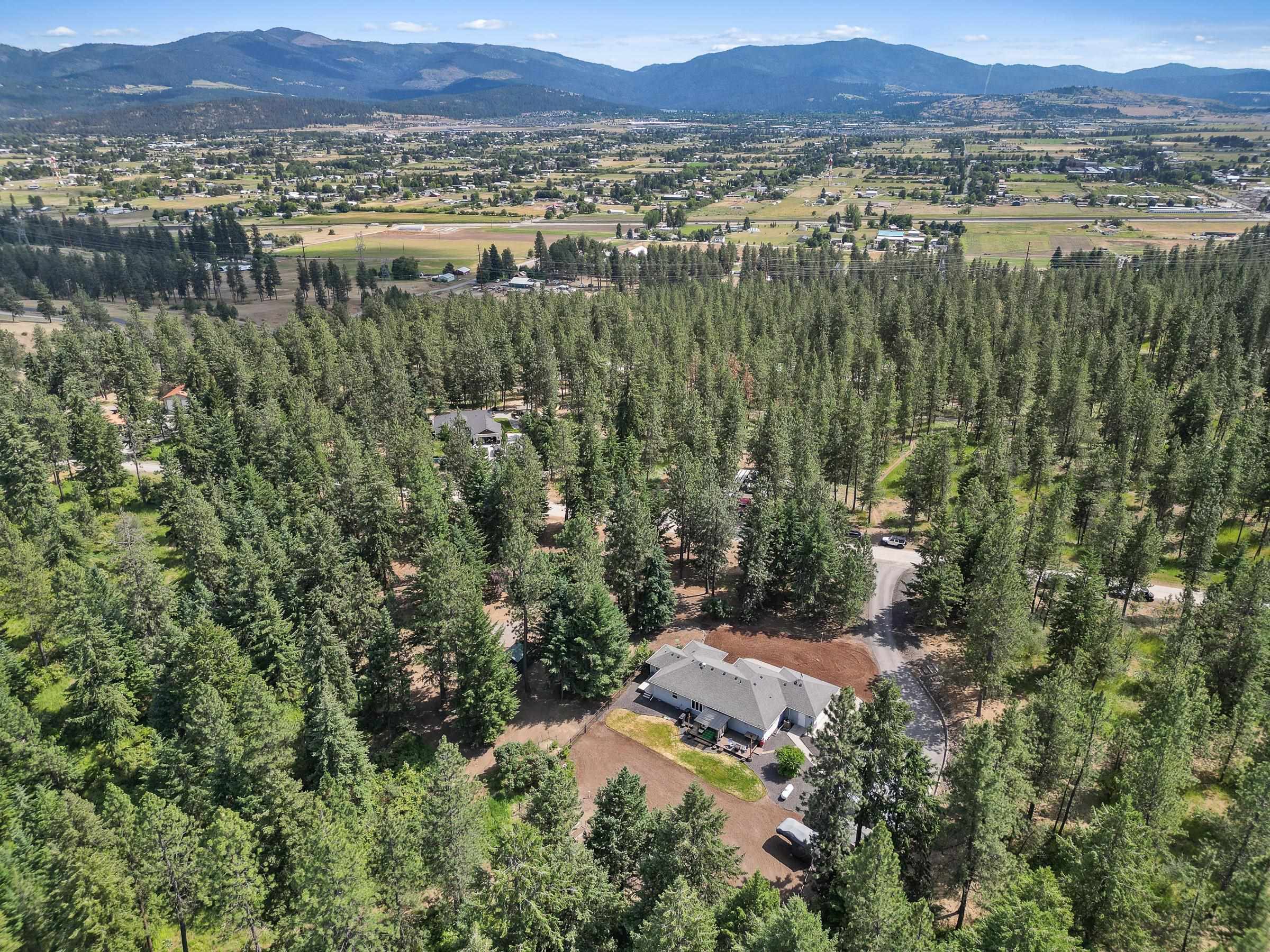 6920 North Harvard Road Newman Lake, WA 99025 - Photo 41 of 43