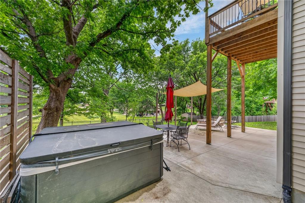 7608 Northwest Roberts Road Weatherby Lake, MO 64152 - Photo 52 of 73