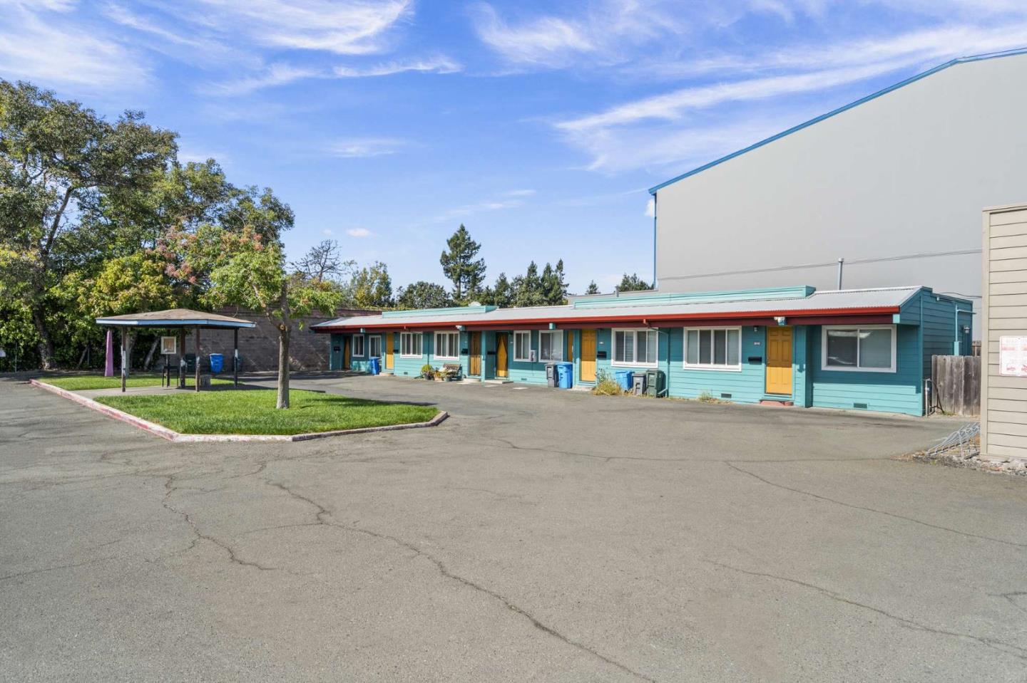 1015 South A Street Santa Rosa, CA 95404 - Photo 4 of 11
