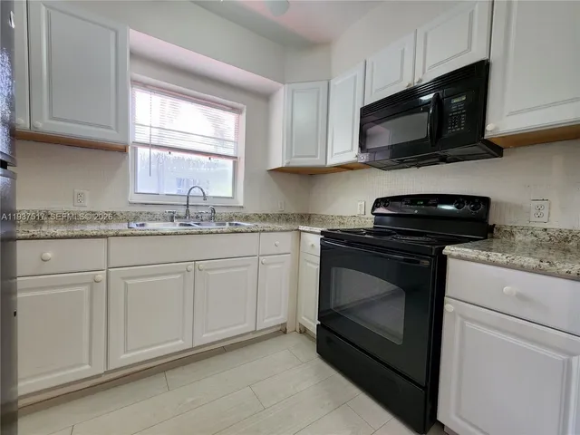 $2,600 | 8335 Northeast 3rd Avenue, Unit 1, Miami, FL 33138