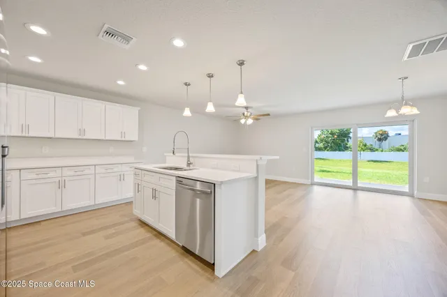 $1,390,000 | 207-237 Hidden Wds Place, Melbourne, FL 32901