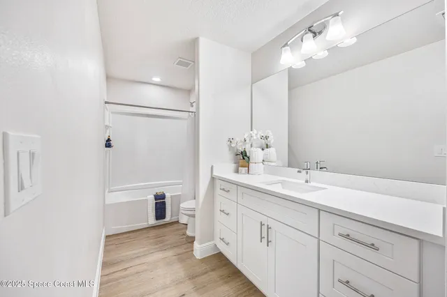 $1,390,000 | 207-237 Hidden Wds Place, Melbourne, FL 32901