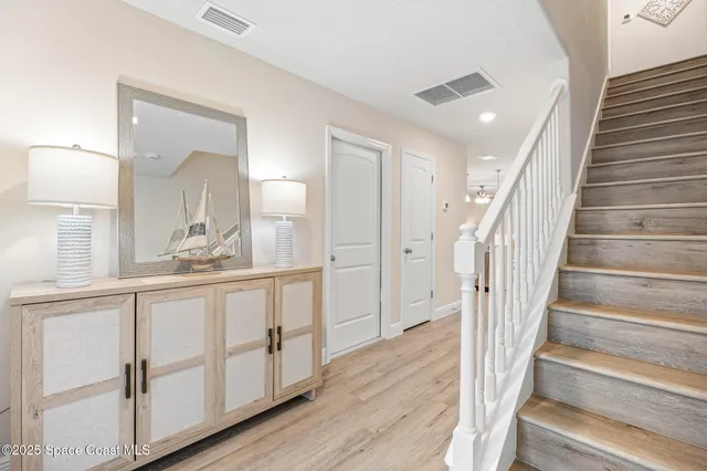 $1,390,000 | 207-237 Hidden Wds Place, Melbourne, FL 32901