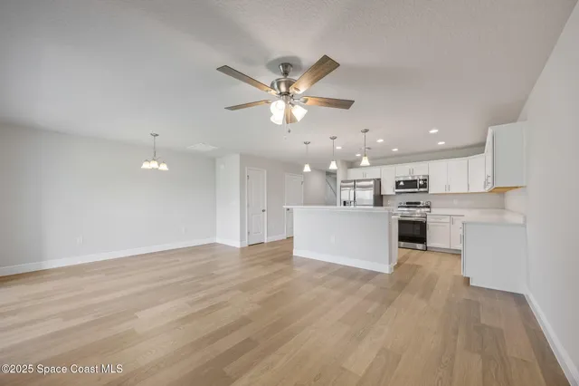 $1,390,000 | 207-237 Hidden Wds Place, Melbourne, FL 32901