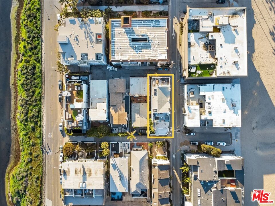 14 Mast Street Marina del Rey, CA 90292 - Photo 48 of 56