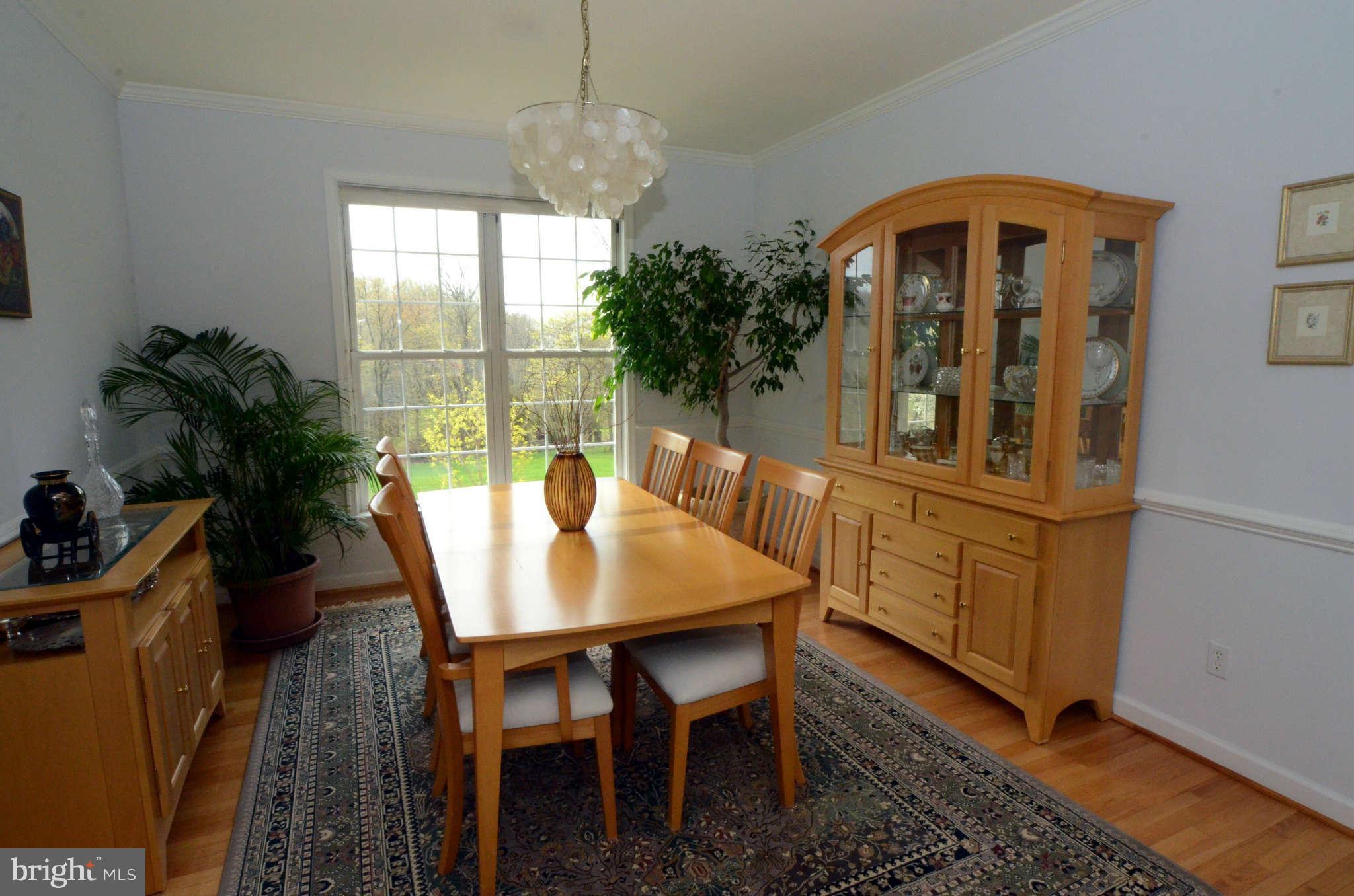24610 Kings Valley Road Clarksburg, MD 20871 - Photo 11 of 30 Dining Room