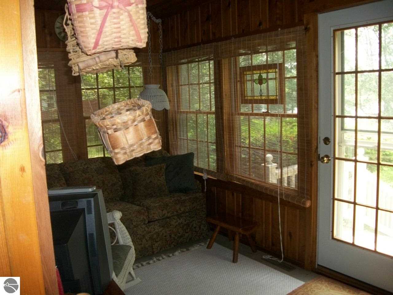 313 North Sage Lake Road Hale, MI 48739 - Photo 15 of 52 1786927-14.JPG