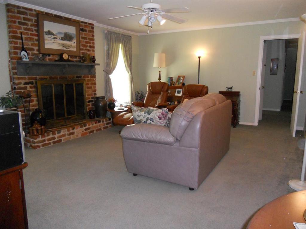 321 Hobson Road Anderson, SC 29621 - Photo 13 of 30