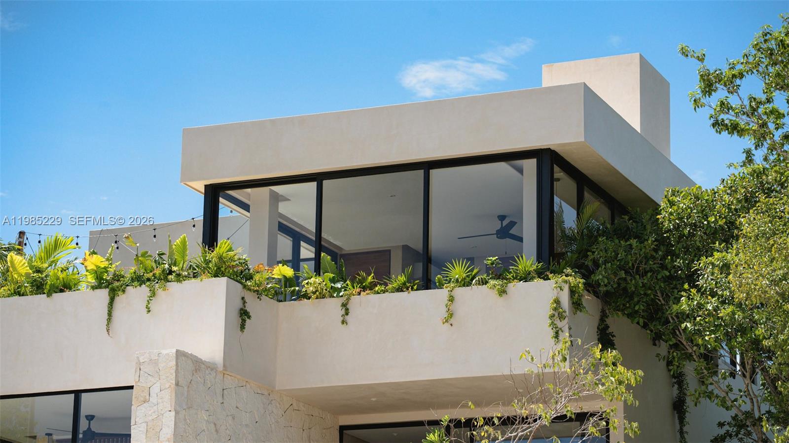 2 H N/a Miami, FL 33133 - Photo 2 of 15