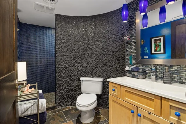 $519,900 | 8661 County Road 427, Savannah, MO 64485