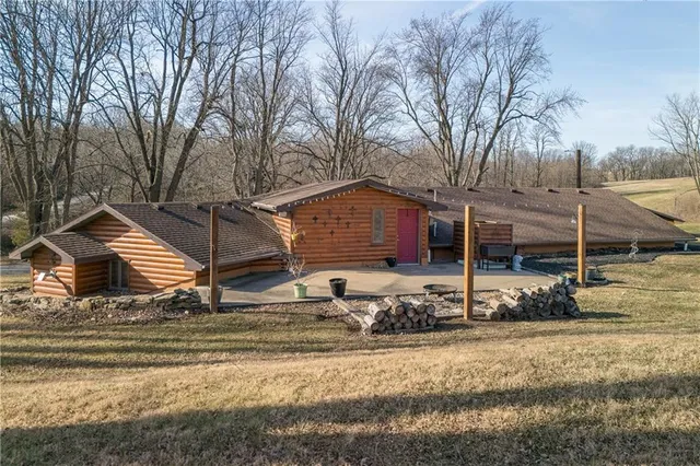 $519,900 | 8661 County Road 427, Savannah, MO 64485