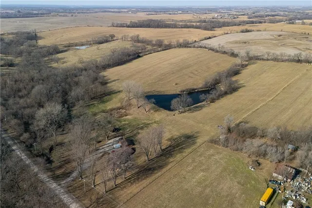 $519,900 | 8661 County Road 427, Savannah, MO 64485