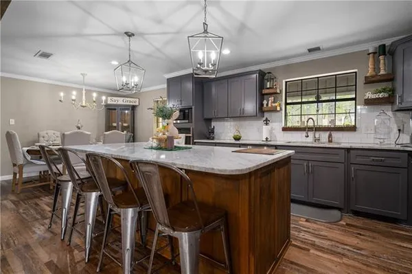 $389,500 | 1240 Lake Drive, Woodworth, LA 71485