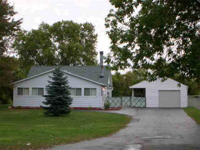 3129 South Center Road Burton, MI 48519 - Photo 1 of 1 20207120.JPG