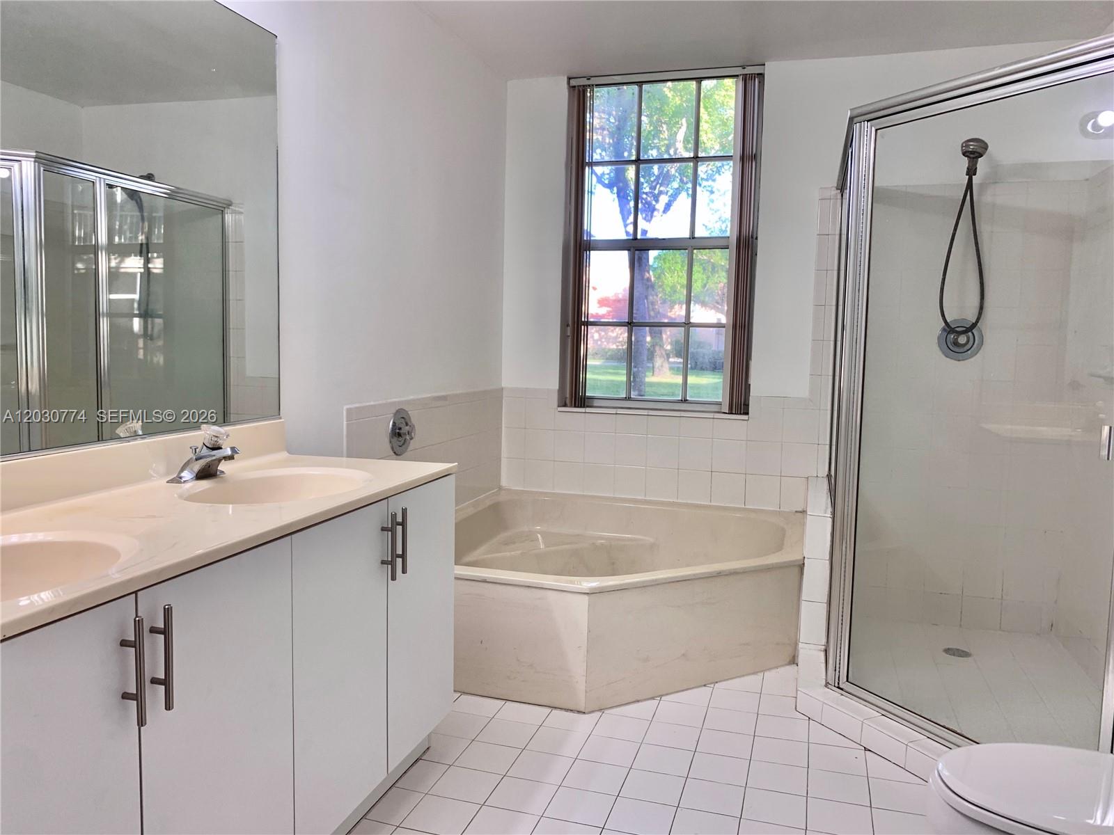 14807 Balgowan Road, Unit 10112 Miami Lakes, FL 33016 - Photo 8 of 14
