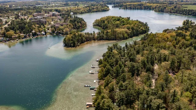 $1,600,000 | E1747 Pine Ridge Lane, Waupaca, WI 54981