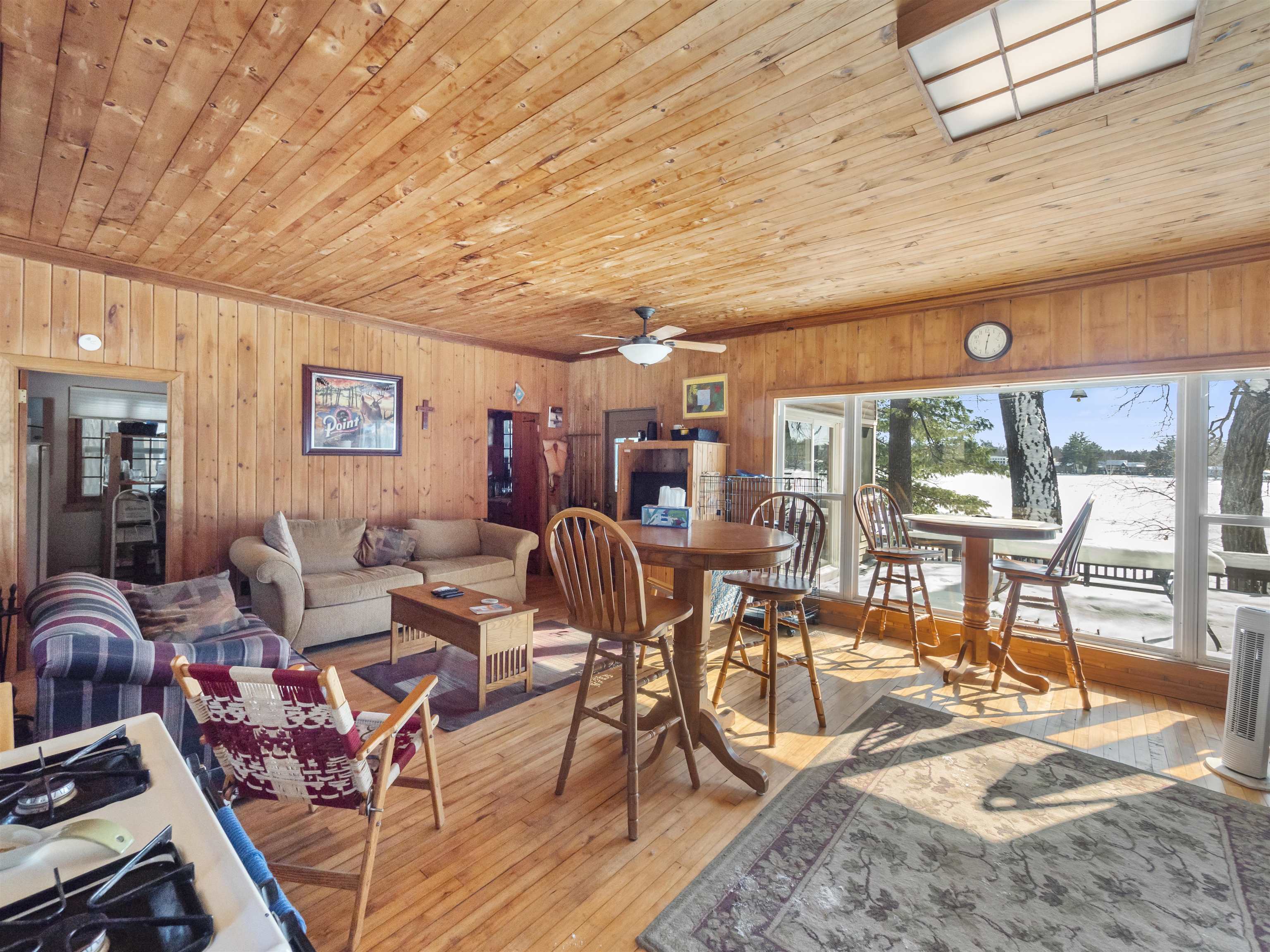 E1747 Pine Ridge Lane Waupaca, WI 54981 - Photo 16 of 25