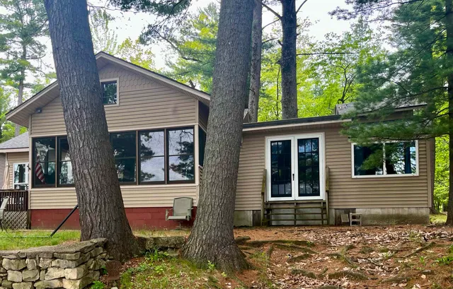 $1,600,000 | E1747 Pine Ridge Lane, Waupaca, WI 54981