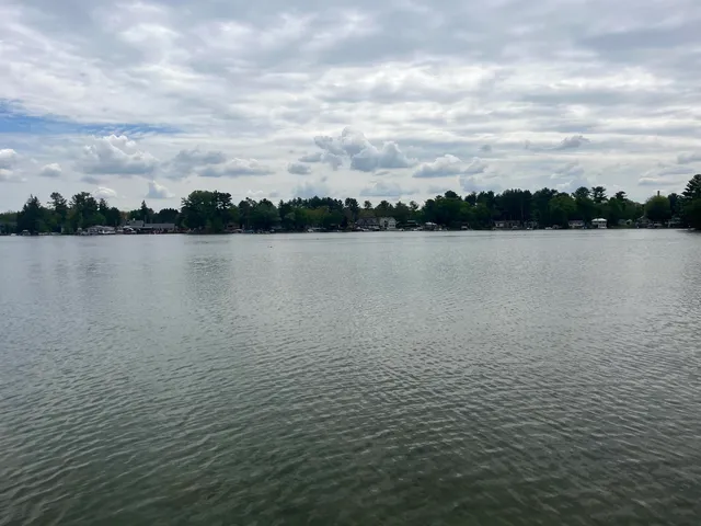 $1,600,000 | E1747 Pine Ridge Lane, Waupaca, WI 54981