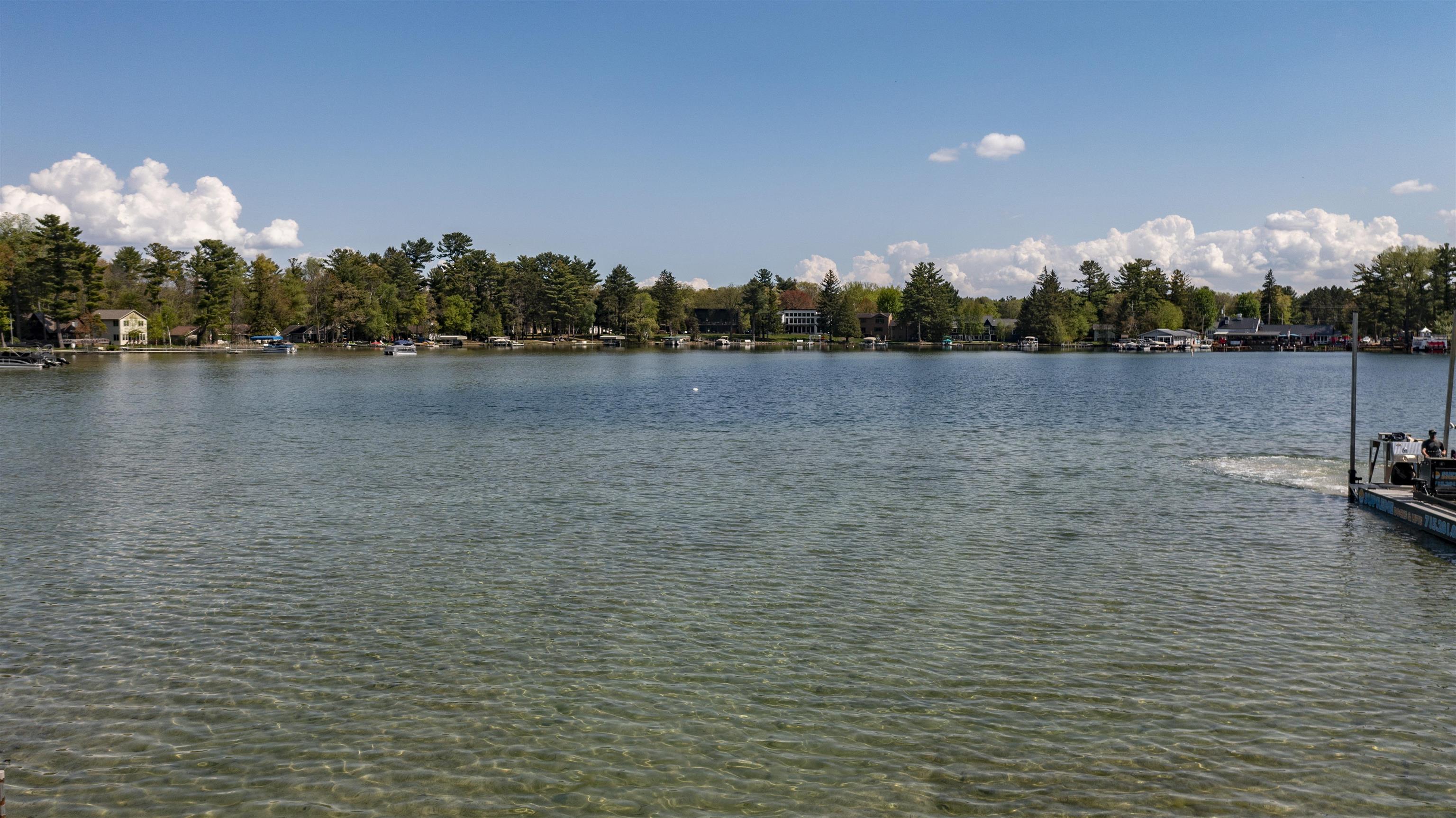 E1747 Pine Ridge Lane Waupaca, WI 54981 - Photo 10 of 25