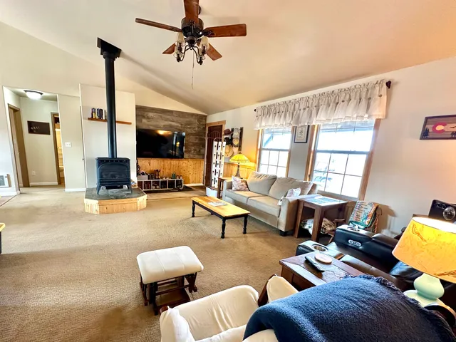 $625,000 | 16321 Elk Drive, Glade Park, CO 81523