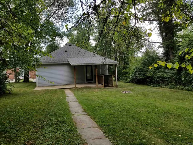 $395,000 | 215 East 15th Street, Bloomington, IN 47408