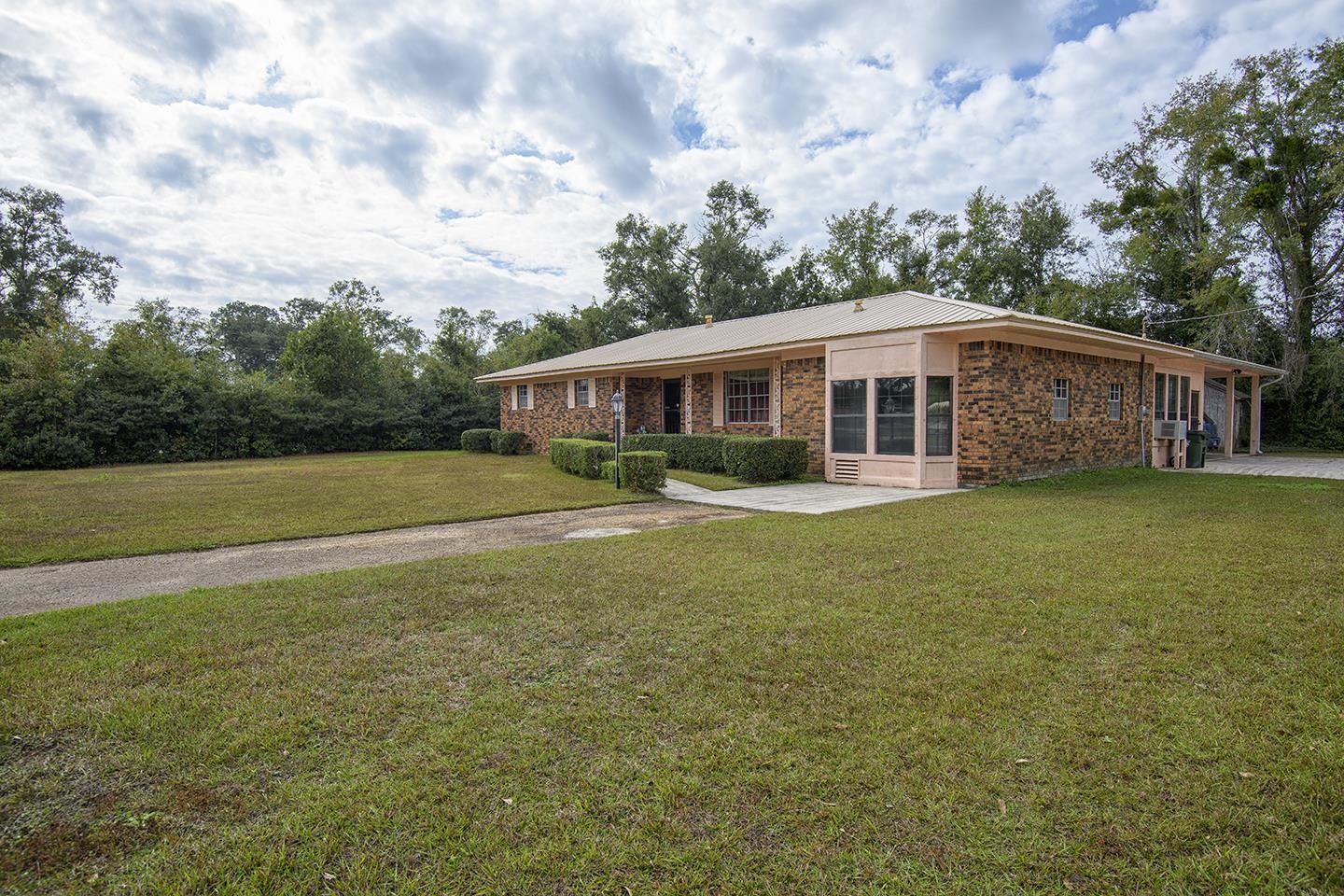 7553 Hoppes Drive Foley, AL 36535 - Photo 3 of 25
