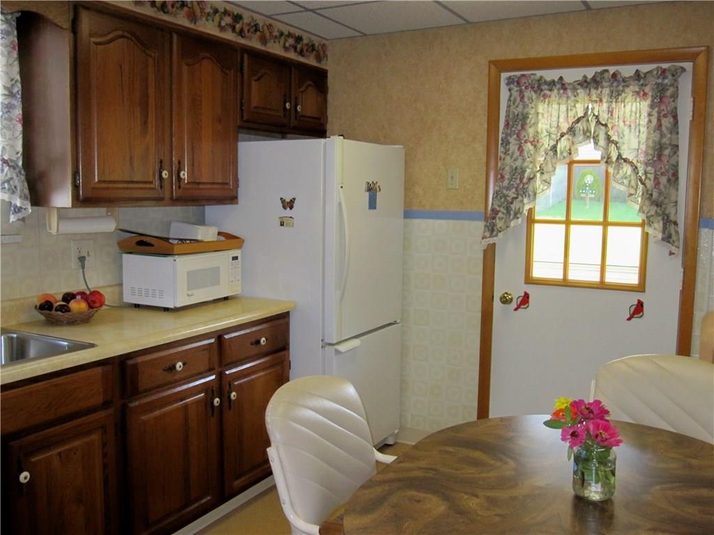 617 Walnut Street Irwin, PA 15642 - Photo 7 of 21 Gallery Image 7