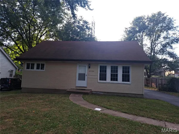 $1,600 | 6933 Berkridge Court, Hazelwood, MO 63042
