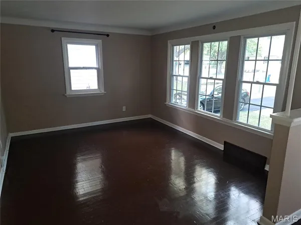 $1,600 | 6933 Berkridge Court, Hazelwood, MO 63042