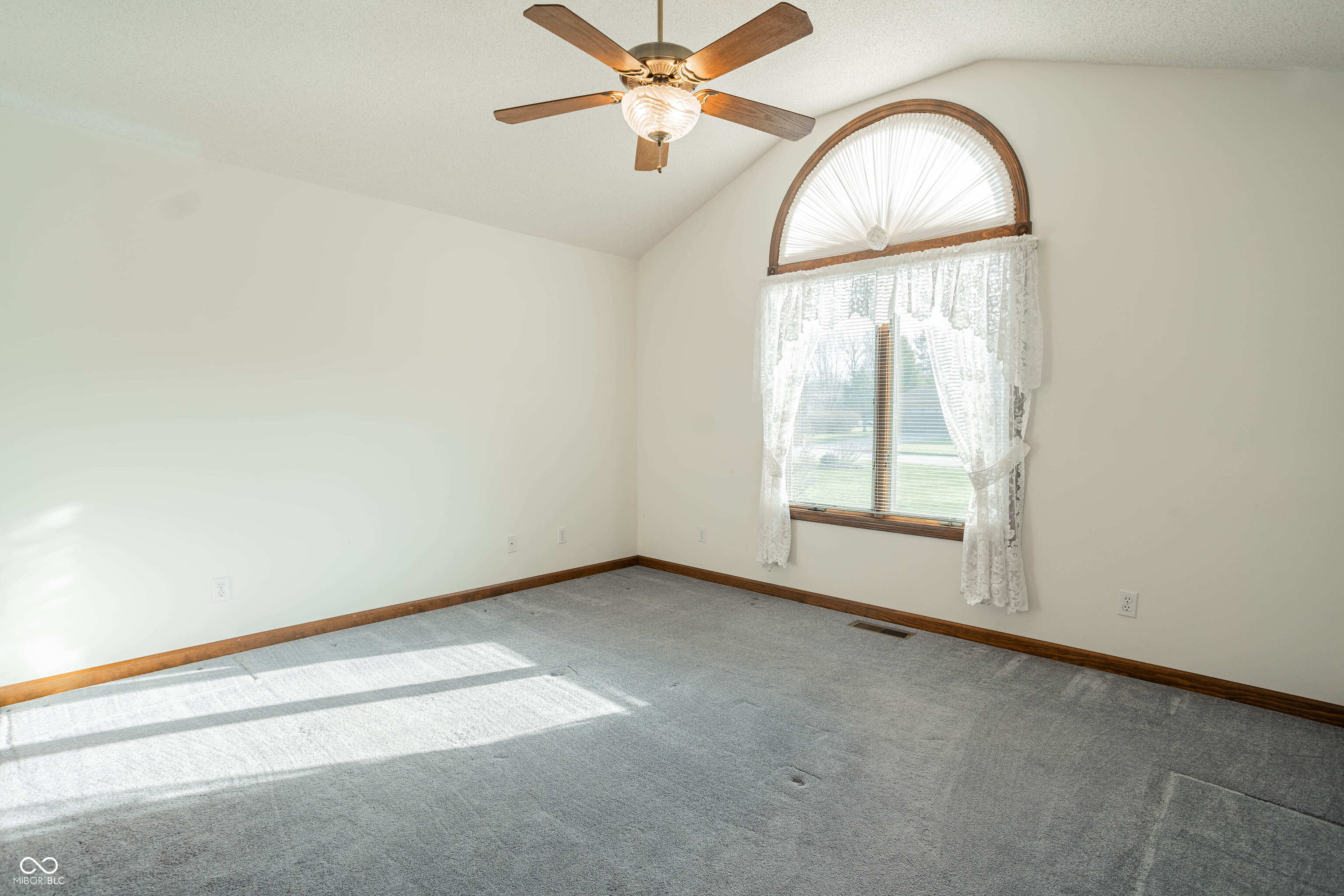 905 South Birmingham Road Yorktown, IN 47396 - Photo 31 of 42 Gallery Image 31