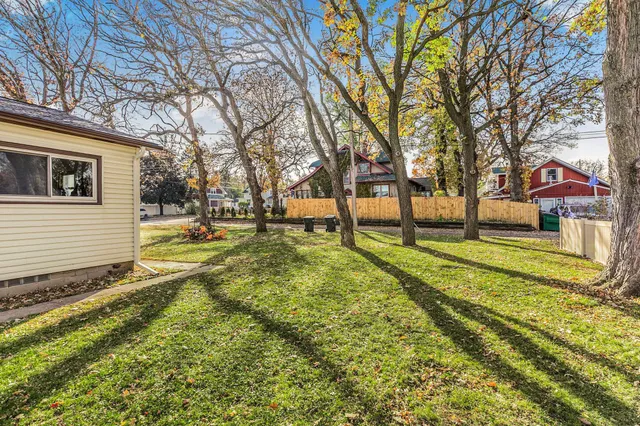 $214,900 | 253 10th Avenue North, Waite Park, MN 56387