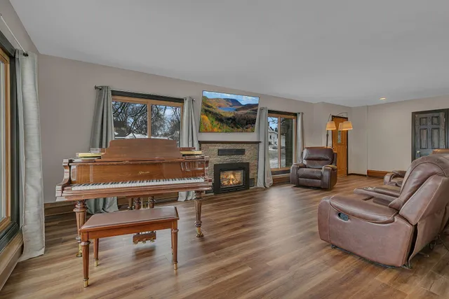 $214,900 | 253 10th Avenue North, Waite Park, MN 56387